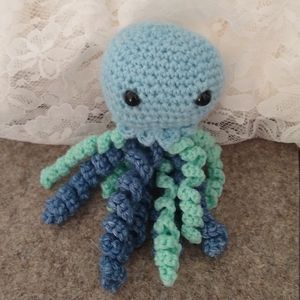 Crochet jelly fish